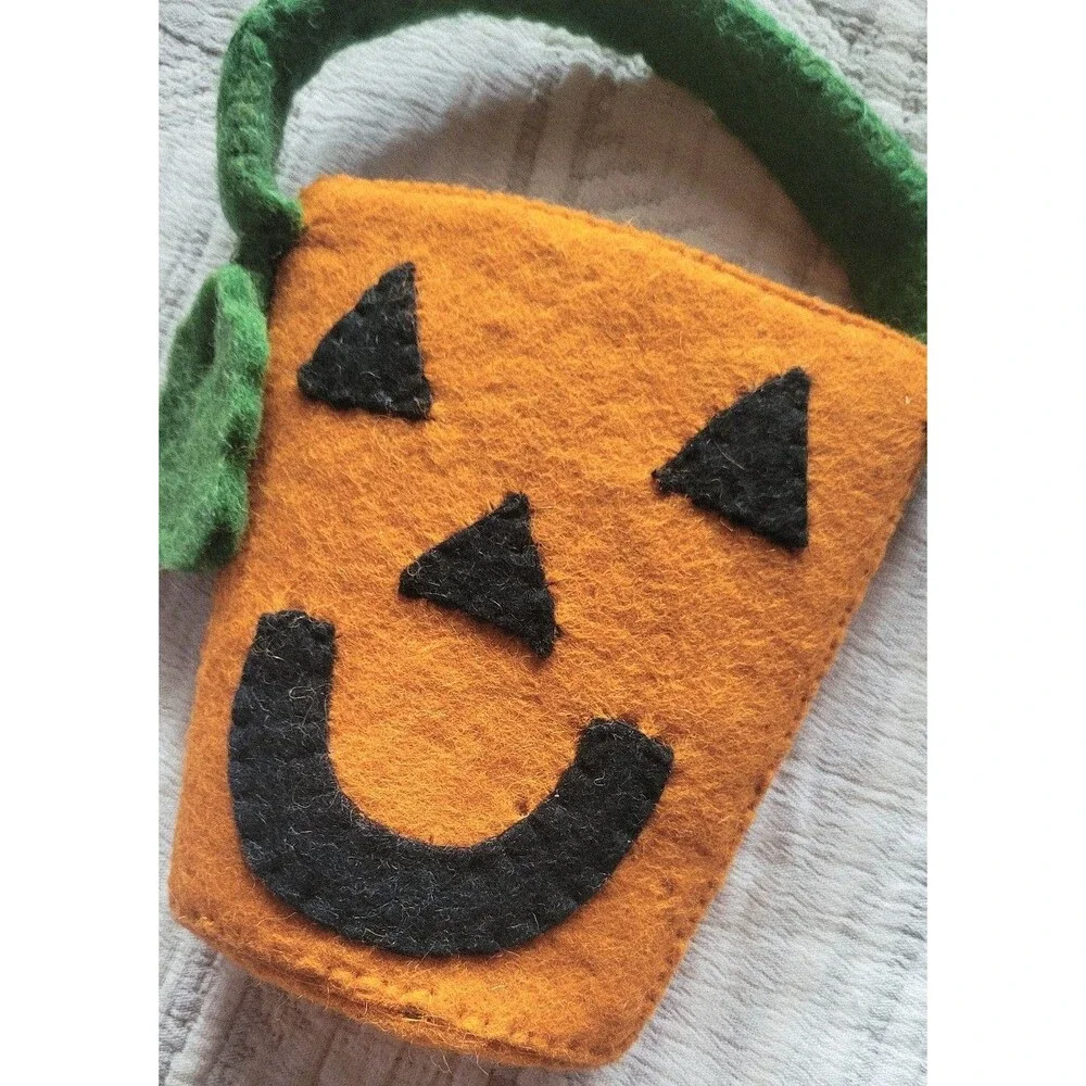 Halloween Jack o' Lantern‎ little treat bucket purse